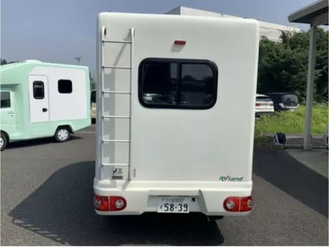 ラクーン（チキチキキャンピングカーレンタル の車両）