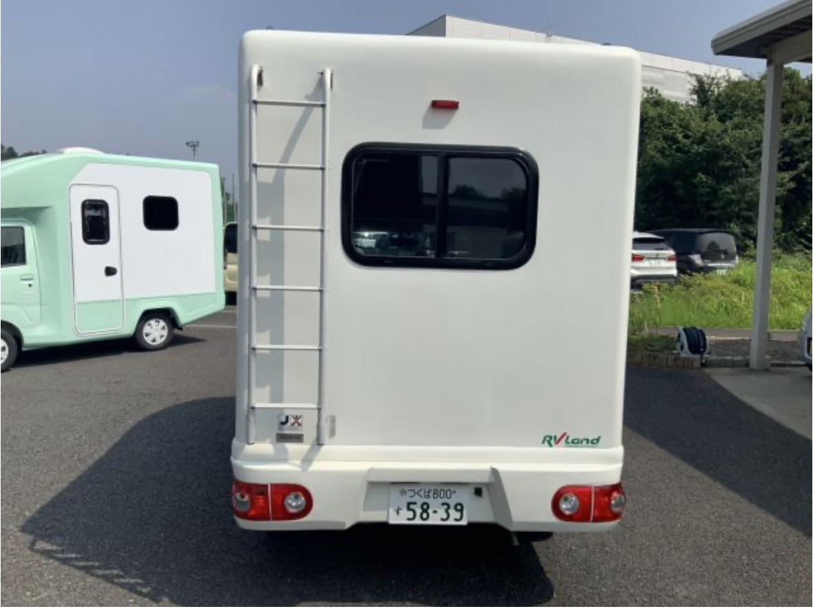 チキチキ ラクーン 室内3