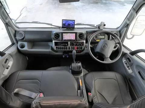 最新型コルドバンクス（FOX Camper の車両）
