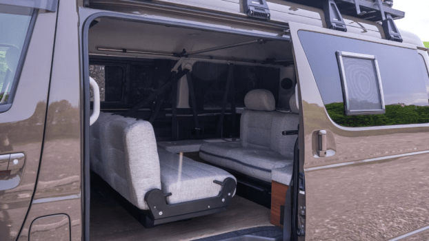 Moving Inn HIACE KAR 詳細3