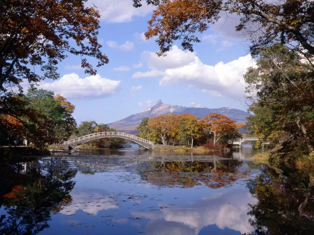 Mt. Komagatake and the lake surface of Onuma (Nanae)